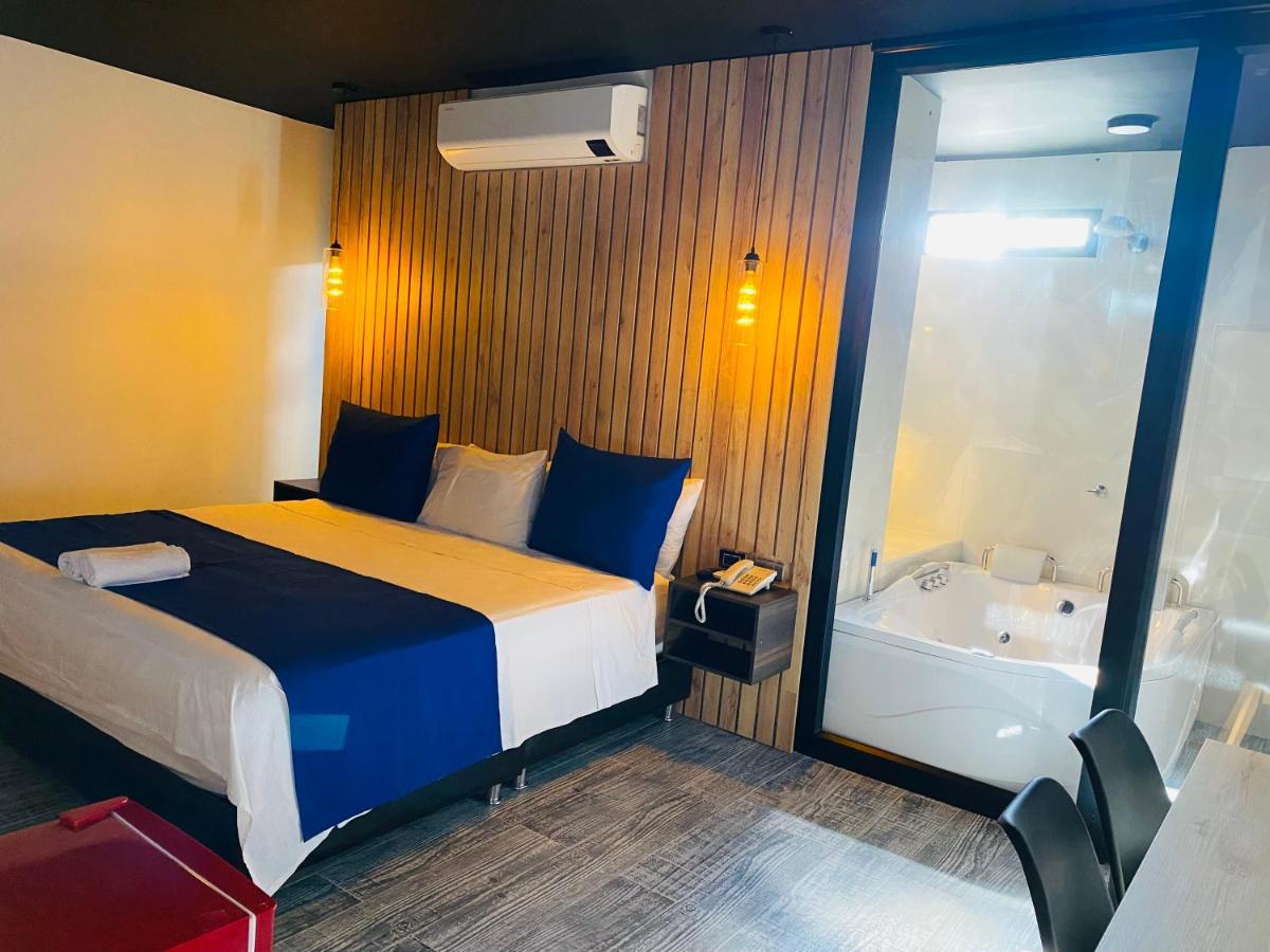 אגוואצ'יקה Hotel Calle Real - Inn מראה חיצוני תמונה