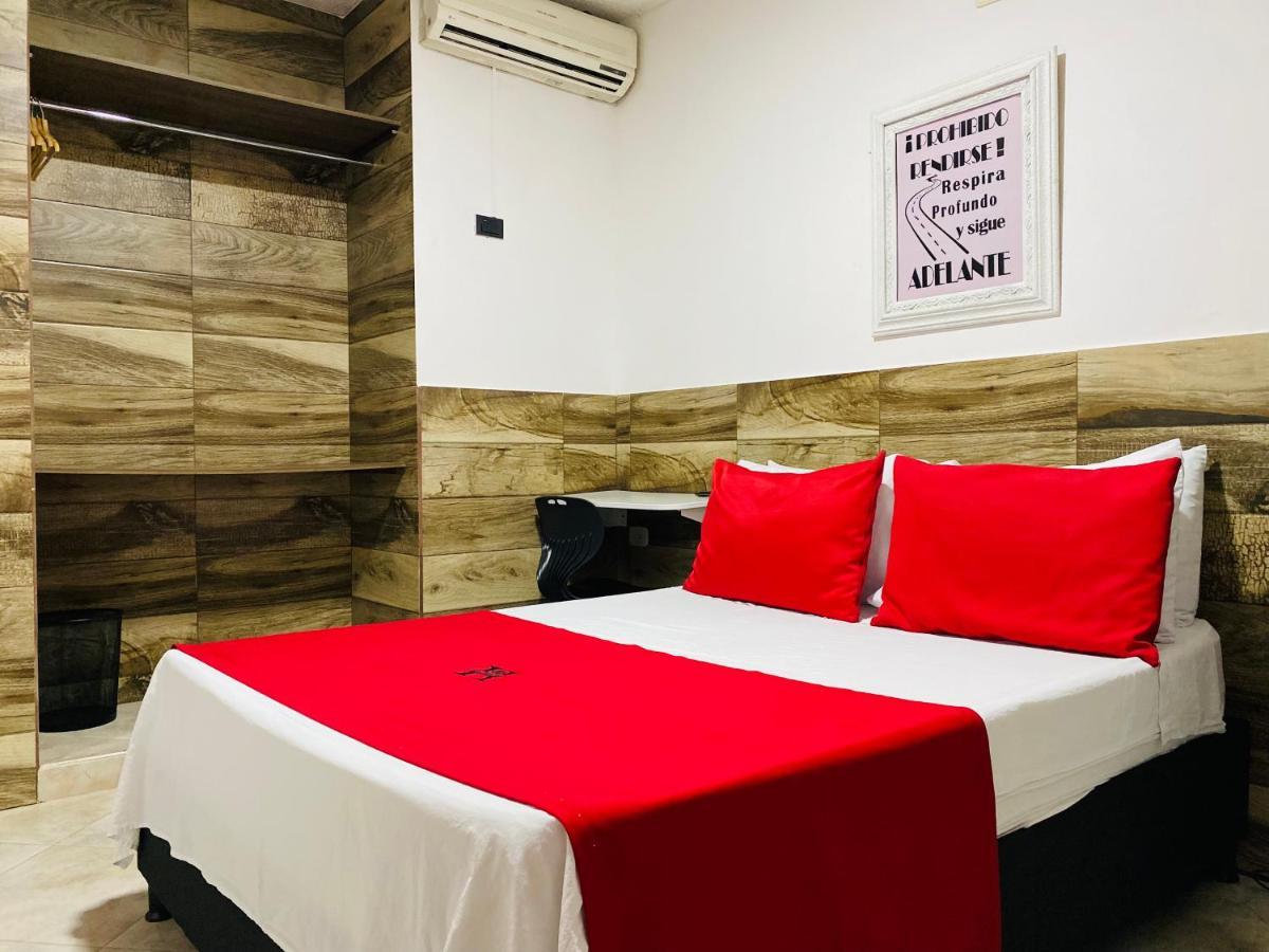 אגוואצ'יקה Hotel Calle Real - Inn מראה חיצוני תמונה